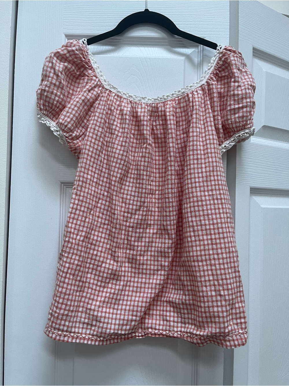 Max Studio Pink Gingham Crochet Lace Trim Peasant Top - M - Picture 2 of 5